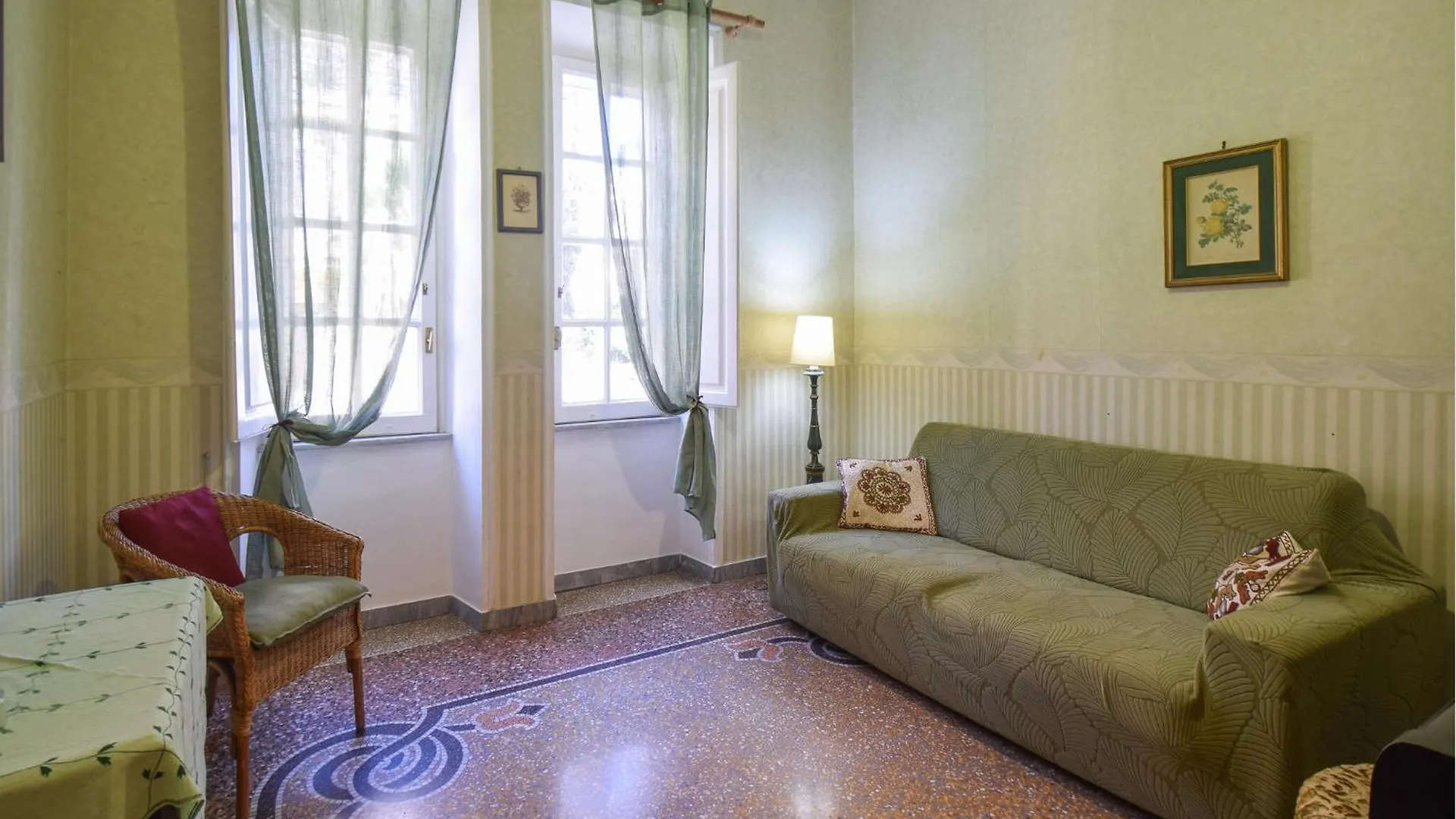 Stunning Apartment In Roma With Wifi Rome
