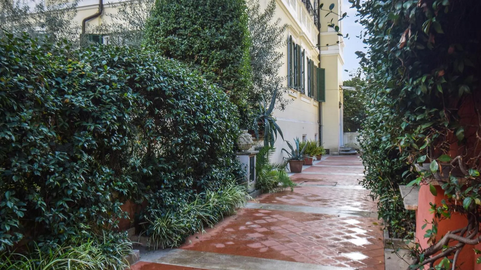 Stunning Apartment In Roma With Wifi  Rome
