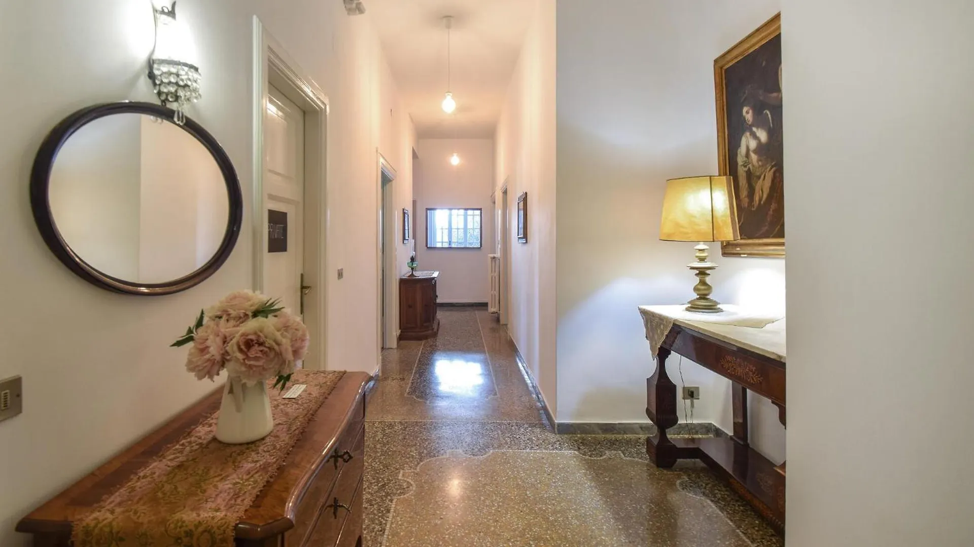 Stunning Apartment In Roma With Wifi 0*, Rome